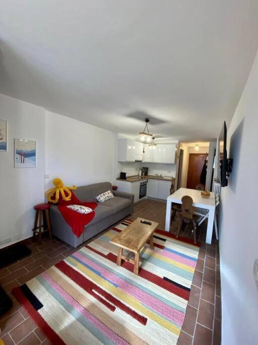 Cozy Apartment Near The Slopes Breuil-Cervinia Exterior photo